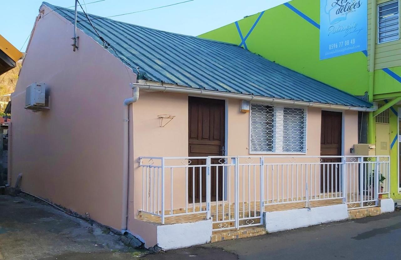 Le Pere Marchand Villa Bellefontaine ภายนอก รูปภาพ